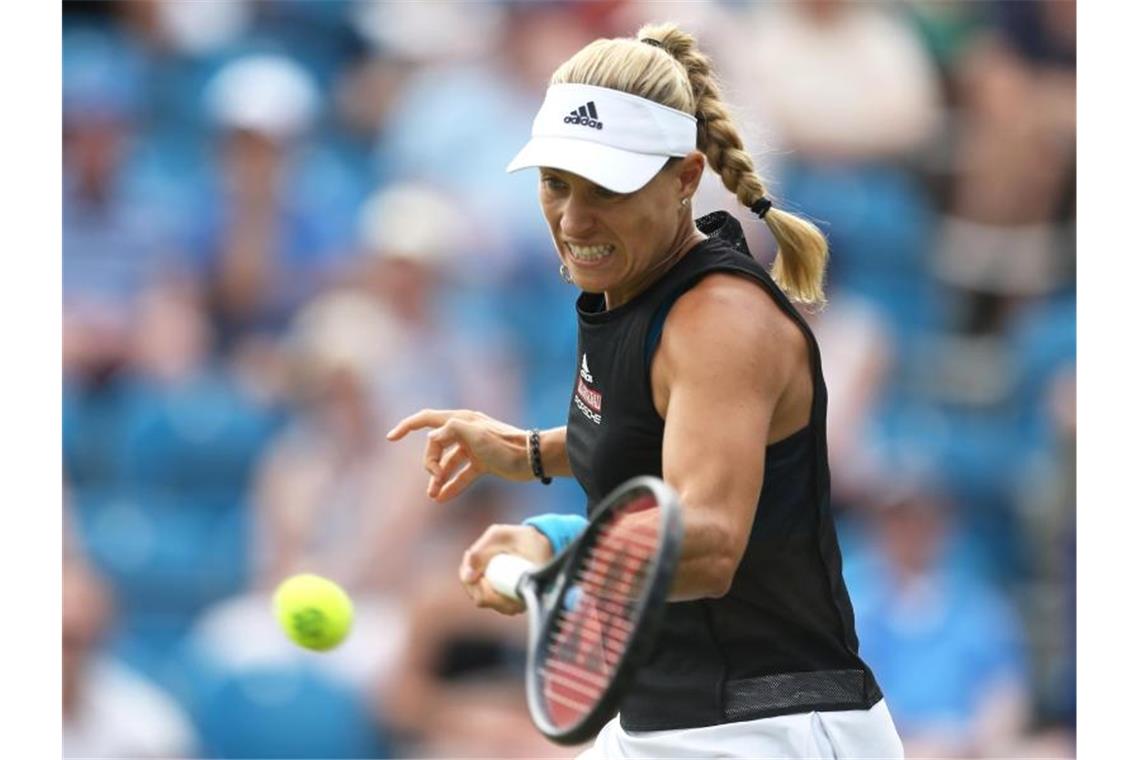 Angelique Kerber setzt sich in Eastbourne gegen Samantha Stosur durch. Foto: Steven Paston/PA Wire