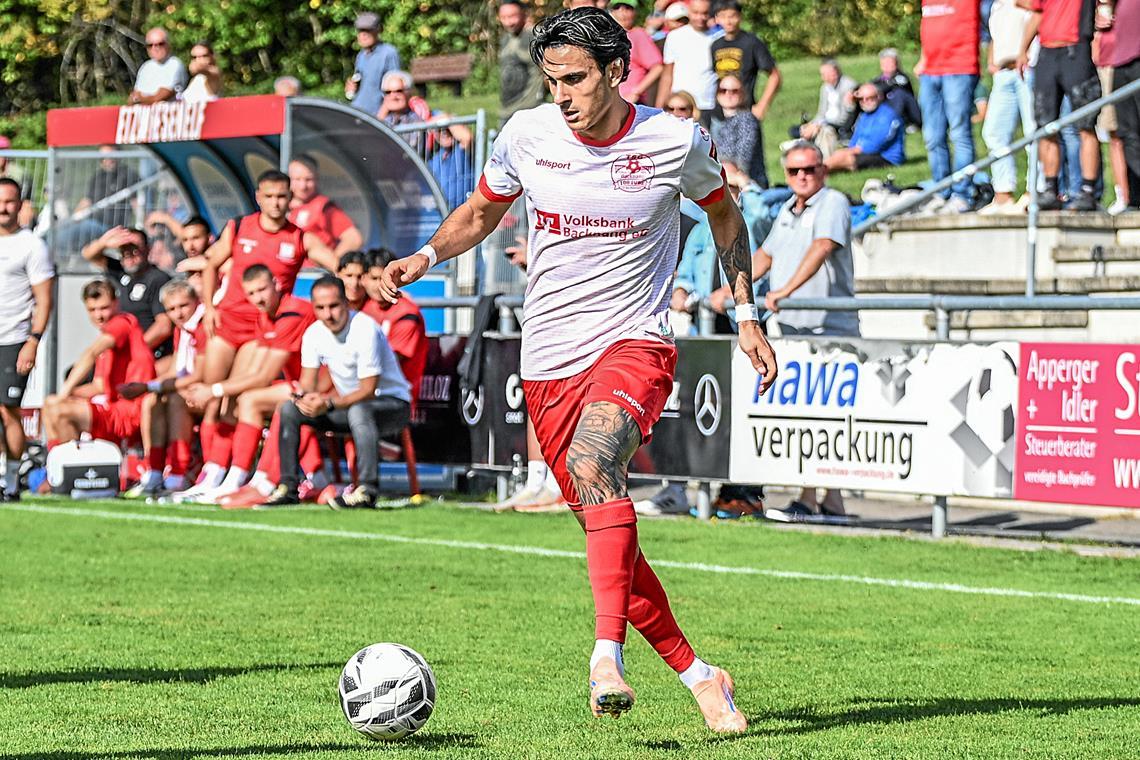 Angeschlagen, in Essingen aber wohl dennoch am Ball: Flavio Santoro. Foto: Tobias Sellmaier