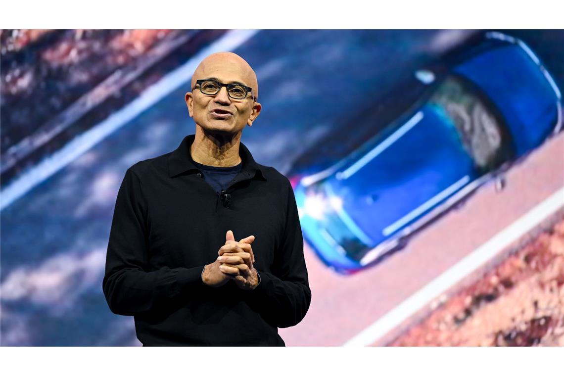 Angesichts wachsender Entfremdung Europas von den USA verspricht Microsoft-Chef Satya Nutella seinen Kunden Datensouveränität und -sicherheit.