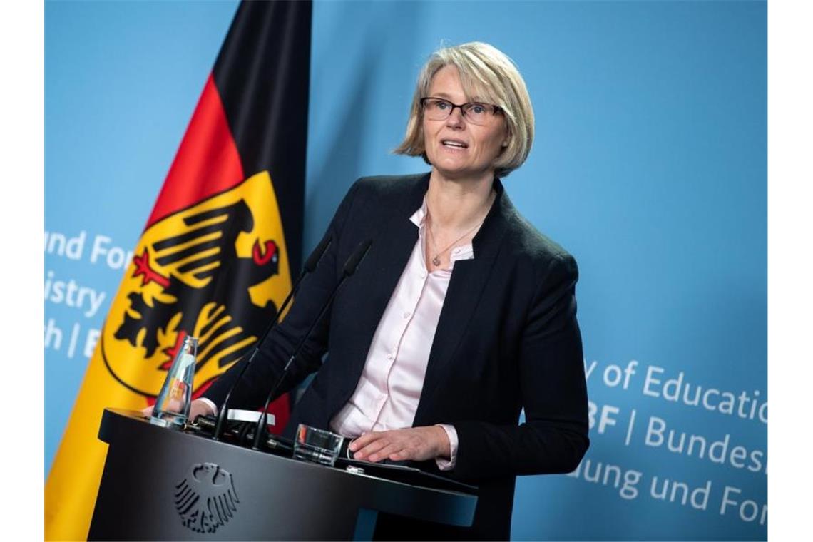Baden-Württemberg: Neue Zentren für Gesundheitsforschung Anja Karliczek (CDU), Bundesministerin für Bildung und Forschung. Foto: Bernd von Jutrczenka/dpa