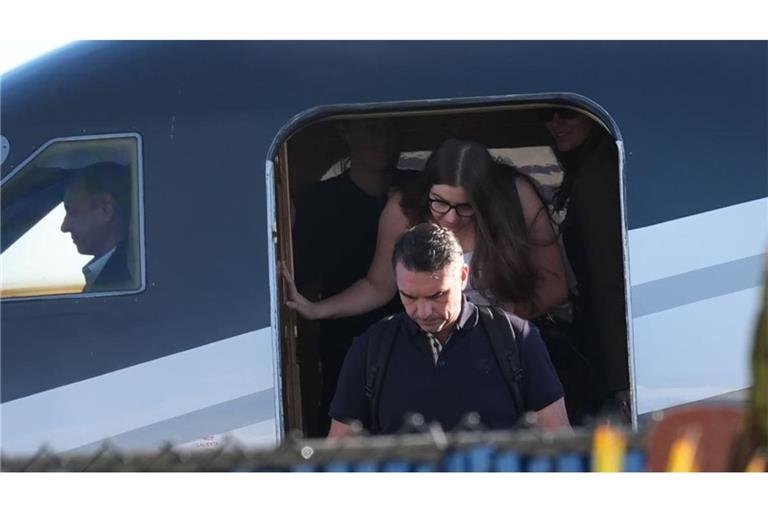 Ankunft in den USA: Wenige Stunden nach seiner Wahlniederlage hat sich Flavio Bolsonaro über mehrere Stationen nach Miami im US-Bundesstaat Florida abgesetzt.