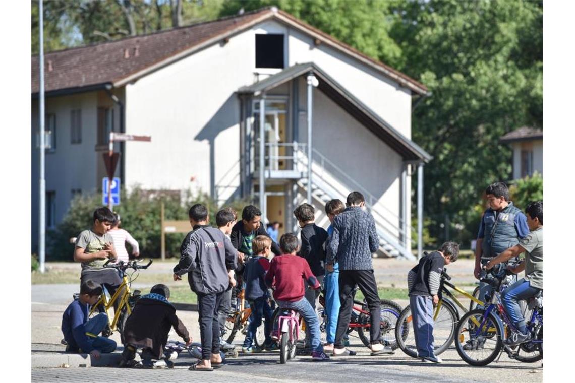 Ankunftszentrum für Flüchtlinge im Patrick-Henry-Village. Foto: Uwe Anspach/dpa