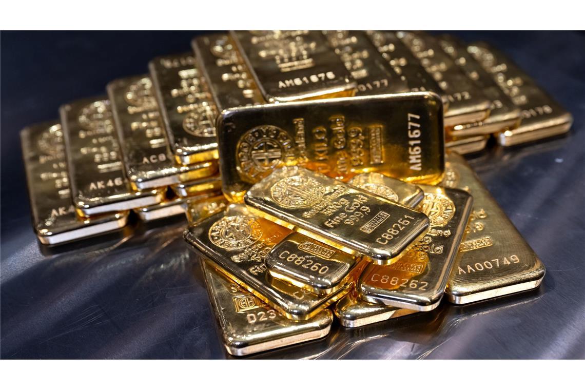 Goldpreis erreicht Rekordhoch Anleger schätzen das Edelmetall als "sicheren Hafen"