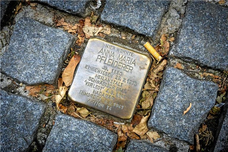 Anna Maria Pfleiderers Stolperstein findet sich in der Schillerstraße. Foto: Alexander Becher