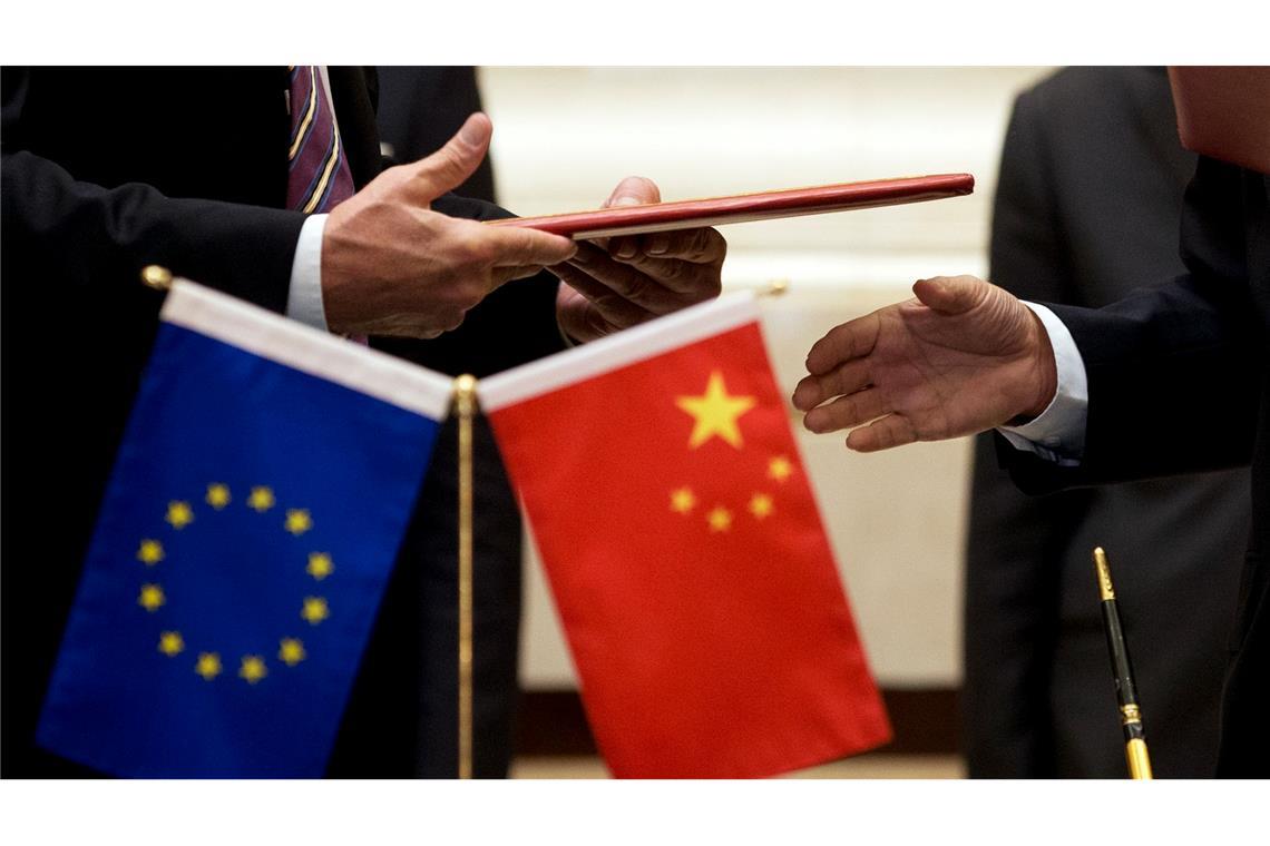 EU-Parlament: China hebt Sanktionen gegen Abgeordnete auf Annäherung nach Jahren des Streits? China hebt nach Angaben des Europäischen Parlaments Sanktionen auf. (Symbolbild)
