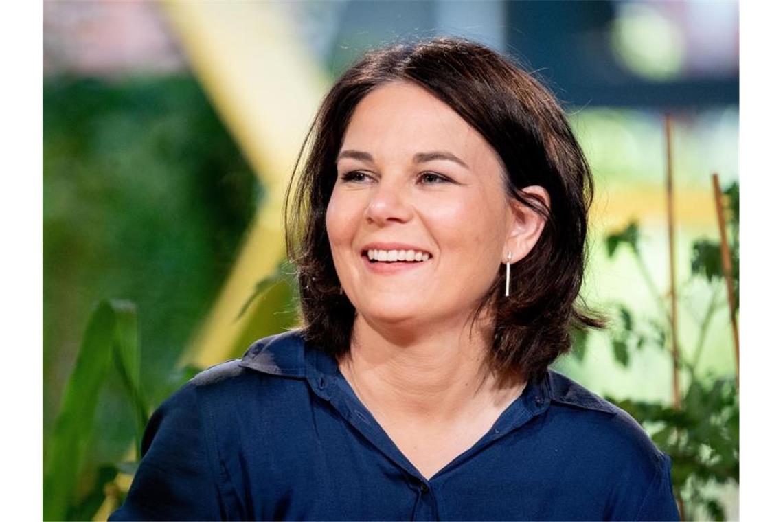 Grüne bestätigen Baerbock als Kanzlerkandidatin Annalena Baerbock ist als Spitzenkandidatin bestätigt worden. Foto: Kay Nietfeld/dpa