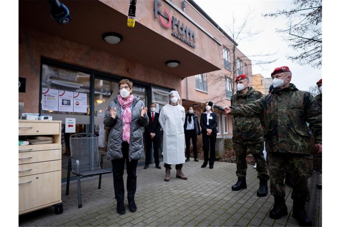 Bis zu 900 Soldaten: Hilfe bei Corona-Tests in Pflegeheimen