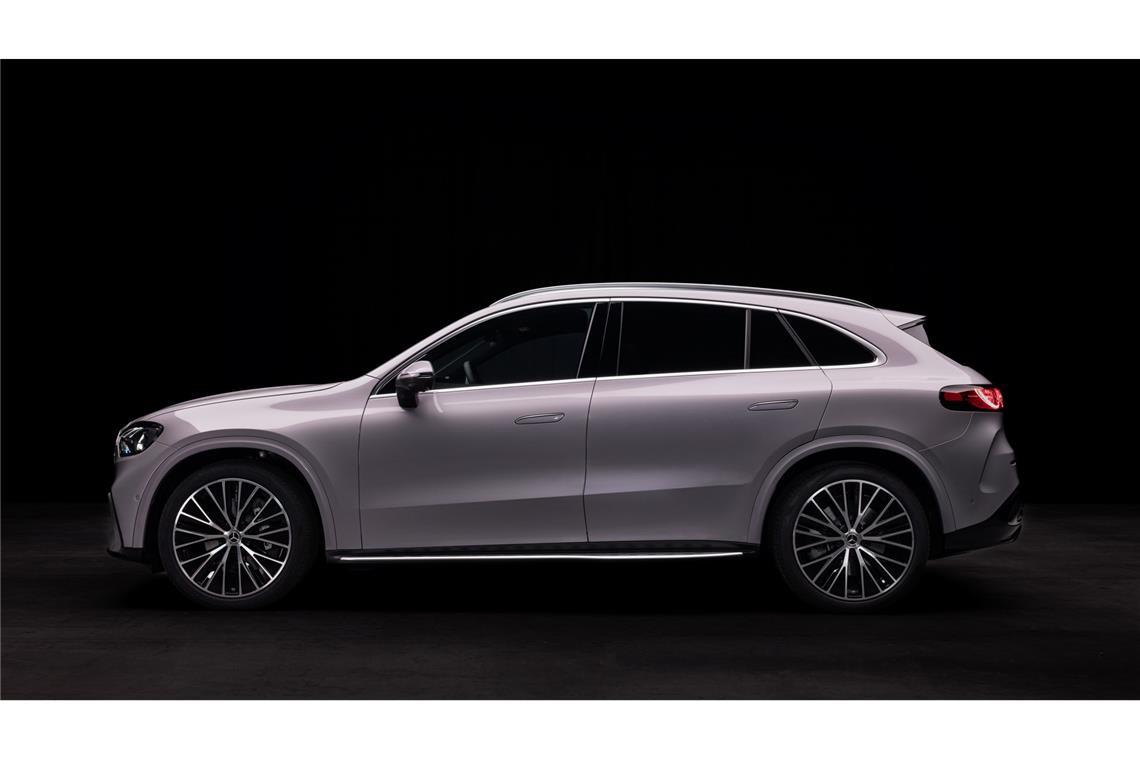 Warum Mercedes mit dem GLC zum Erfolg verdammt ist Ansicht von der Seite: Sie zeigt den langen Radstand, der das Platzangebot im Inneren vergrößert.