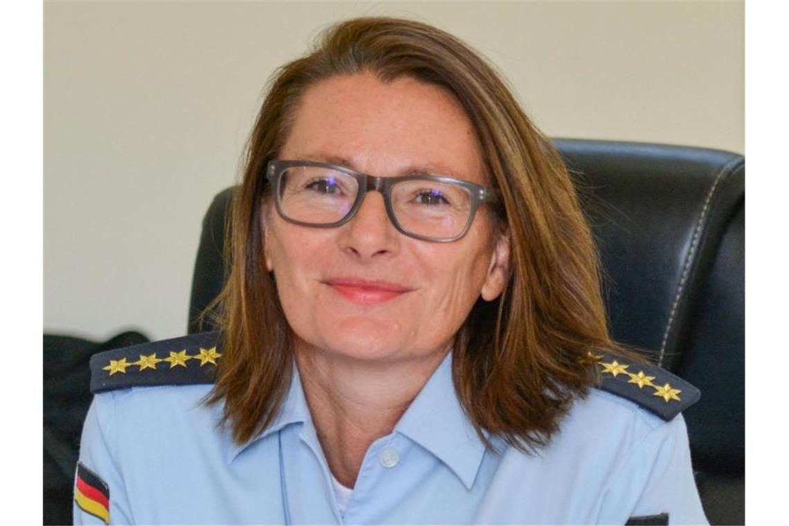 Berliner Polizistin in Afrika im EU-Einsatz Antje Pittelkau hat es geschafft: Die 53-Jährige ist die erste deutsche Polizistin, die eine internationale Polizeimission der Europäischen Union (EU) leitet. Foto: -/BMI/dpa