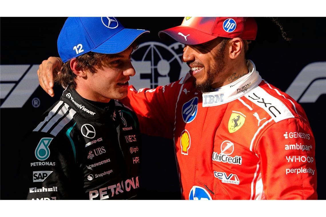 Antonelli (l) übernahm bei Mercedes das Cockpit von Hamilton. (Archivbild)