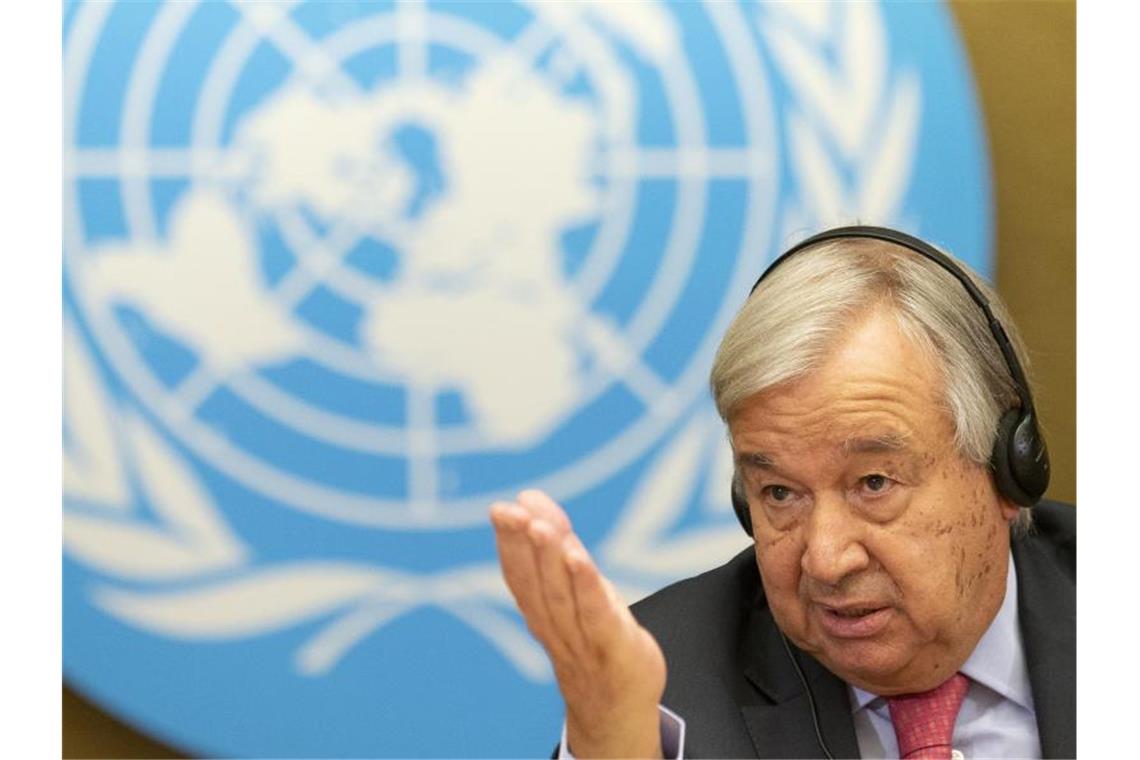 Humanitäre Hilfe: 1,2 Milliarden Dollar für Afghanistan Antonio Guterres: „Diese Konferenz hat meine Erwartungen voll erfüllt, was die Solidarität mit den Menschen in Afghanistan betrifft.“. Foto: Salvatore Di Nolfi/KEYSTONE/dpa