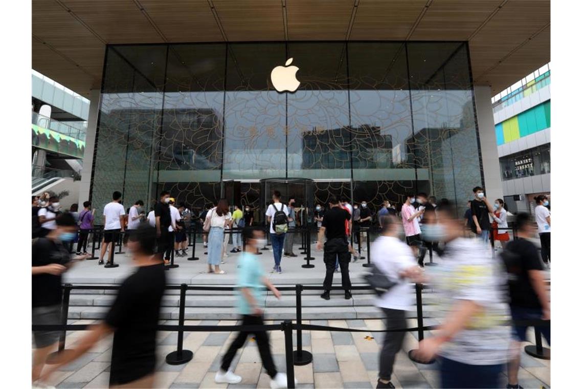 Neue iPhones kommen „einige Wochen“ später in den Handel Apple-Kunden müssen sich im Corona-Jahr gedulden. Das iPhone kommt später auf den Markt. Foto: Quan'yajun/SIPA Asia via ZUMA Wire/dpa