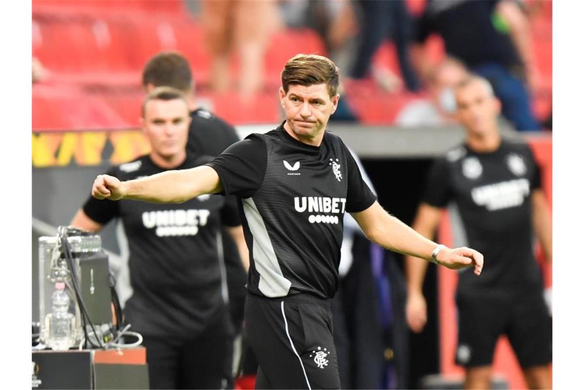 Ehrlich, aggressiv, offensiv: Gerrard wird zur Klopp-Kopie Arbeitet als Trainer der Glasgow Rangers: Steven Gerrard. Foto: Martin Meissner/AP-Pool/dpa