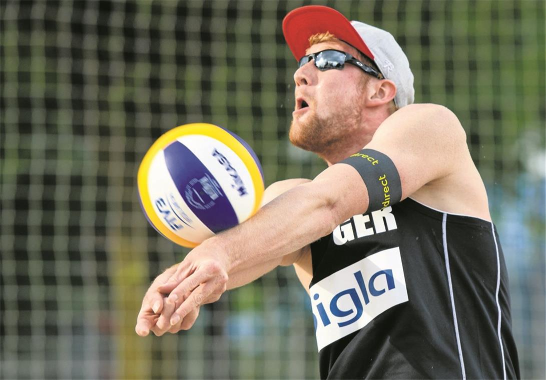 Arbeitet sich mit Partner Philipp Bergmann in der Weltrangliste weiter nach oben: Der Backnanger Beachvolleyballer Yannick Harms. Foto: FIVB