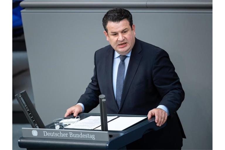 Arbeitsminister Hubertus Heil sieht die CDU nach dem Abschied von Bundeskanzlerin Angela Merkel auf dem Weg in die „soziale Kälte“. Foto: Bernd von Jutrczenka/dpa