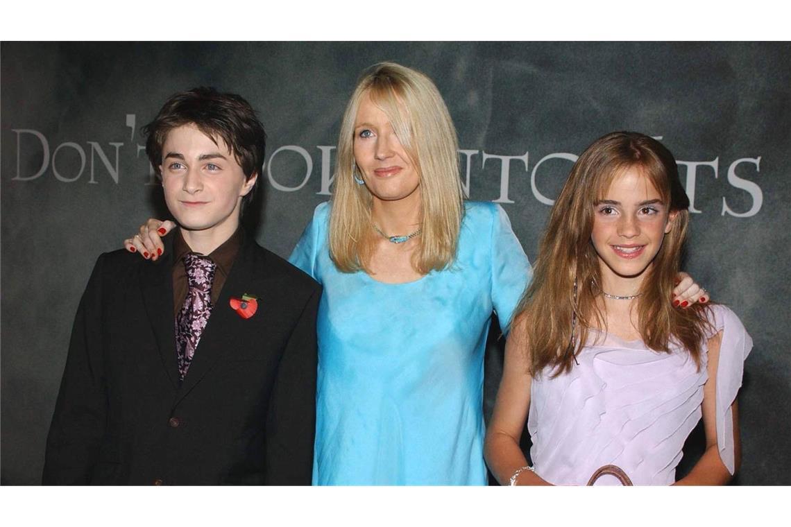 Archivbild aus dem Jahr 2002: Daniel Radcliffe, J.K. Rowling und Emma Watson