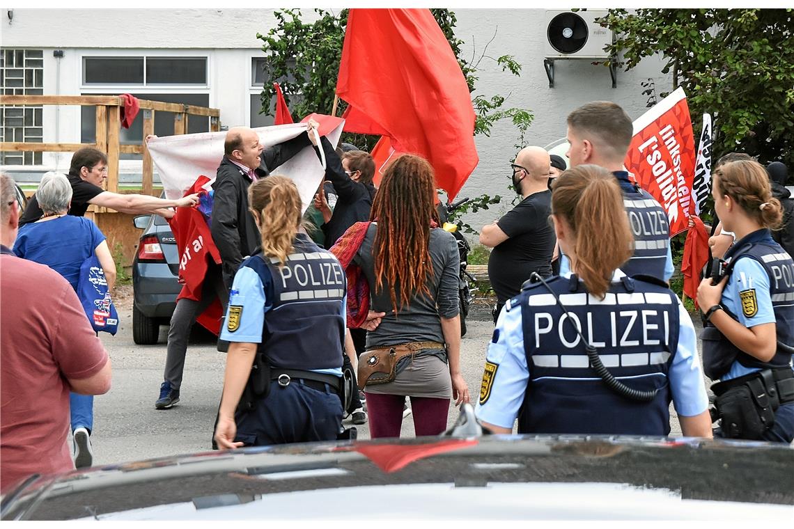 Links, rechts, Polizei Archivfoto: T. Sellmaier