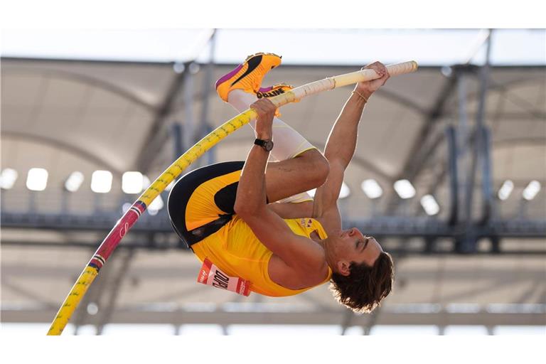 Armand Duplantis steigerte seinen Stabhochsprung-Weltrekord auf 6,29 Meter.