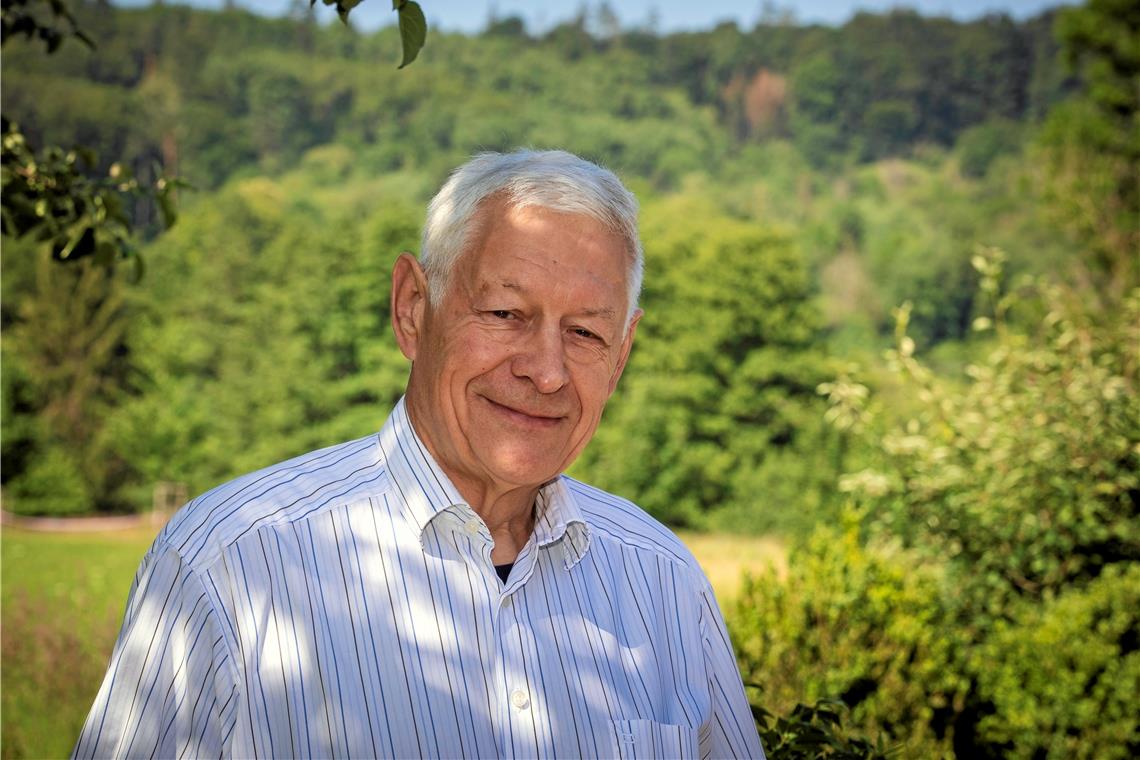 Mit Glaubenskraft für das Gemeinwesen Armin Heigoldt hat sich um das Gemeinwesen seiner Heimatgemeinde Allmersbach im Tal sehr verdient gemacht. Foto: A. Becher