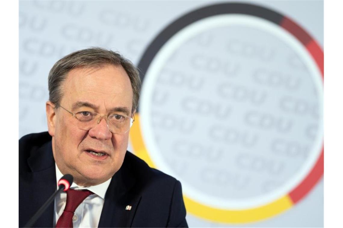 Laschet: Entscheidung für Grün-Schwarz ist gutes Signal Armin Laschet, CDU-Bundesvorsitzender und Ministerpräsident von Nordrhein-Westfalen. Foto: Federico Gambarini/dpa