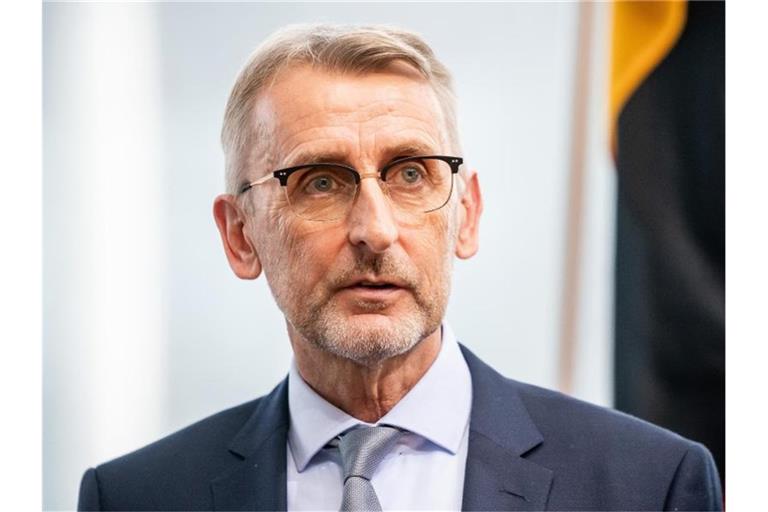 Armin Schuster (CDU). Foto: Michael Kappeler/dpa/Archivbild