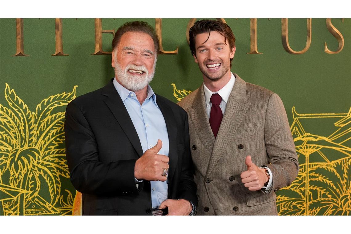 "White Lotus"-Staffel drei: Friedel umsorgt verwöhnte Reiche Arnold und Patrick Schwarzenegger bei der Premiere von "The White Lotus" in Los Angeles am 10. Februar. (Archivbild)