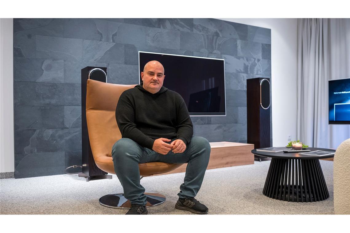 Wie sich der TV-Gerätehersteller Loewe neu aufstellt Aslan Khabliev übernahm Loewe 2019.