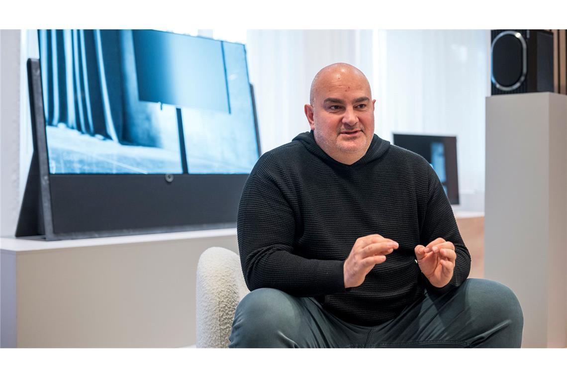 Wie sich der TV-Gerätehersteller Loewe neu aufstellt Aslan Khabliev übernahm Loewe 2019.