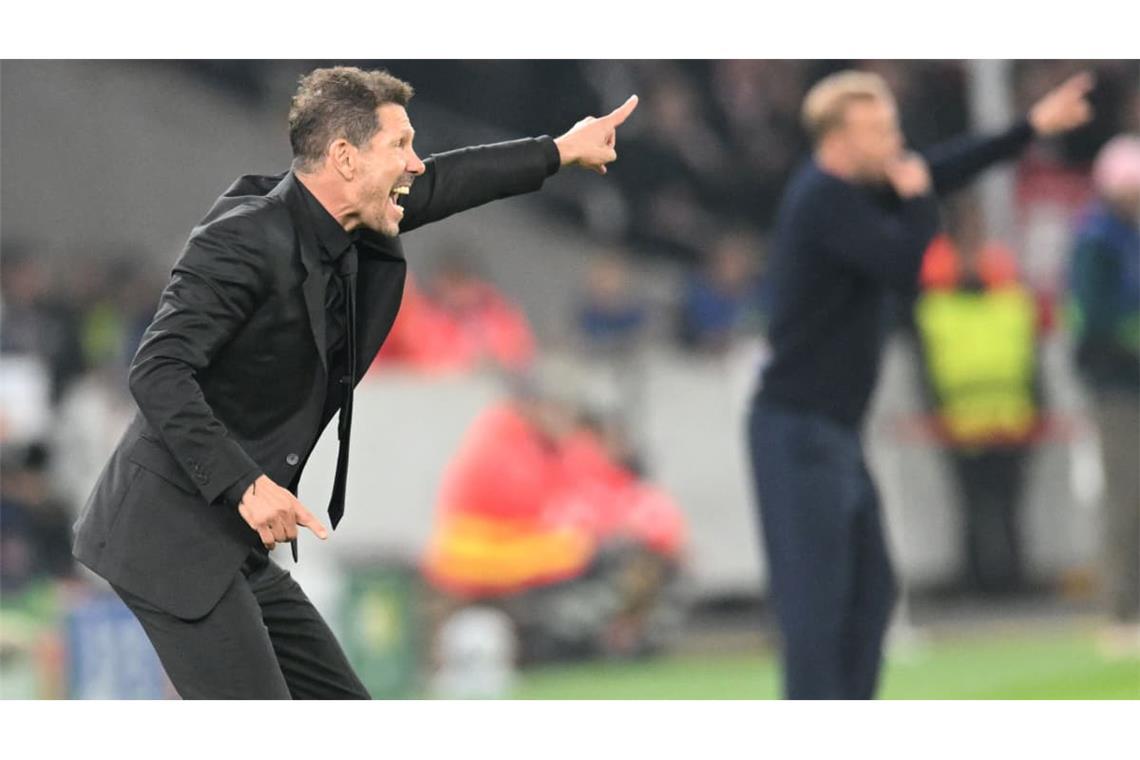 Atletico-Coach Diego Simeone treibt sein Team an.