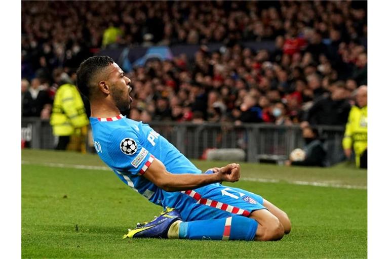 Atletico Madrids Renan Lodi feiert den Treffer zum 1:0 gegen Manchester United. Foto: Martin Rickett/PA Wire/dpa