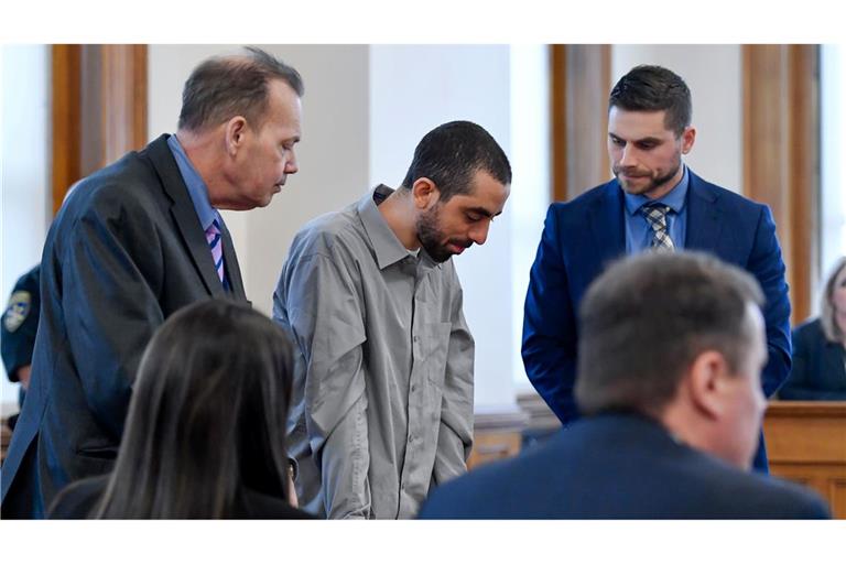 Attentäter Hadi Matar wurde im Februar des versuchten Mordes schuldig gesprochen. (Archivbild)