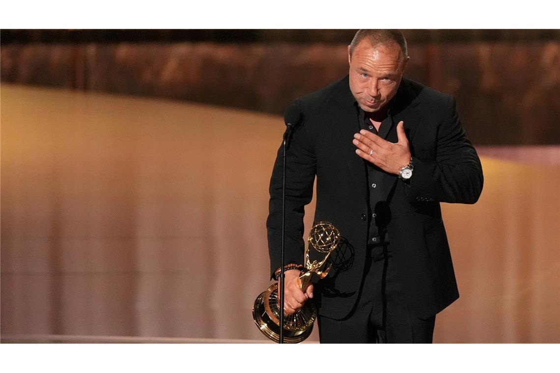 Auch "Adolescence"-Serienvater Stephen Graham gewann einen Schauspielpreis – wurde aber auch für Drehbuch und Produktion ausgezeichnet.