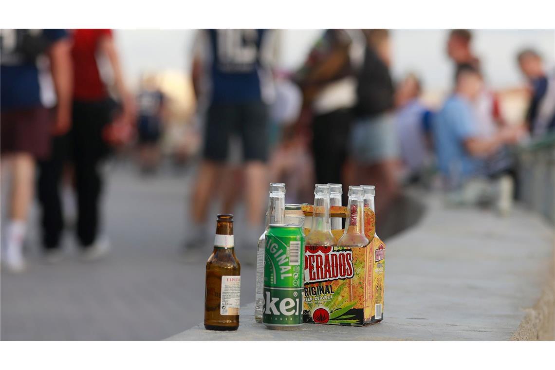 Auch am Ballermann sollte man am Strand nur legal verkaufte Produkte konsumieren. (Archivfoto)