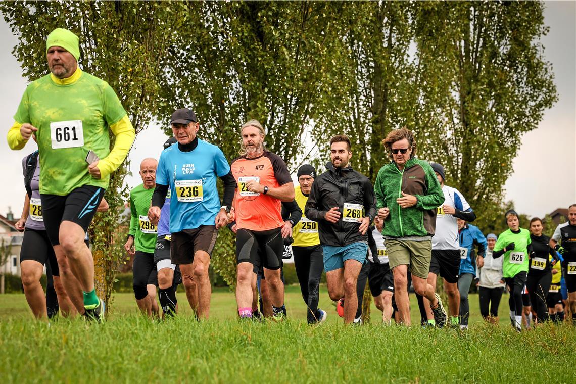 Auch am Freitag verbringen viele Volksläufer den 3. Oktober wieder beim sportlichen Wettkampf in Neuhütten. Foto: Alexander Becher