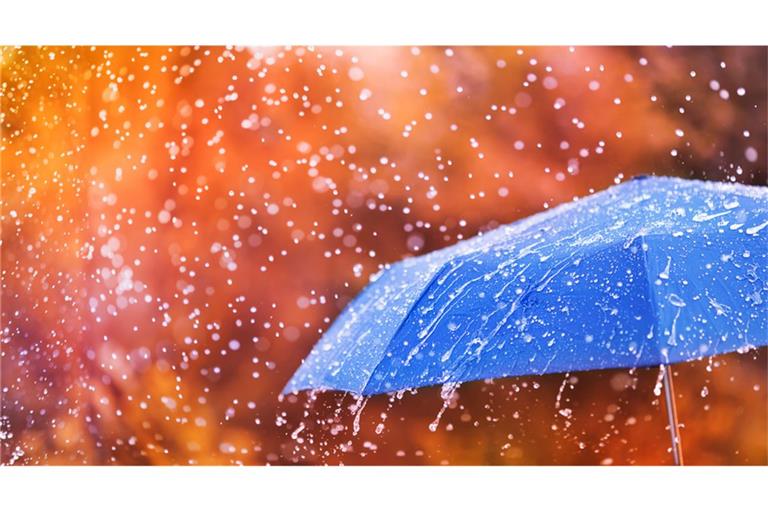 Hier besteht aktuell Hochwassergefahr Auch am Montag hält der Regen an.