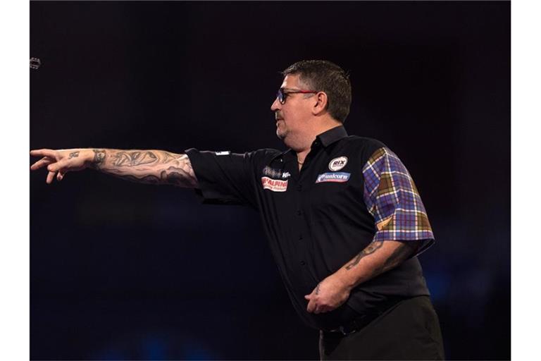 Auch Anderson zog nach seinem 5:2-Sieg gegen den Engländer Luka Humphries ins Halbfinale der Darts-WM ein. Foto: Steven Paston/PA Wire/dpa