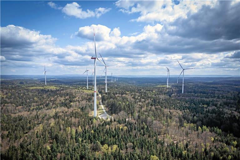 Auch auf der Gemarkung von Aspach und Oppenweiler könnten sich, wie hier in Sulzbach, bald Windräder drehen. Archivfoto: Alexander Becher