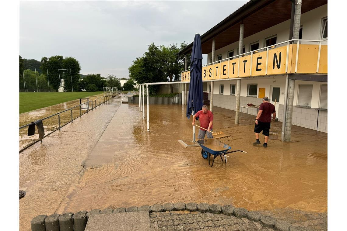 Auch bei der SKG Erbstetten war Aufräumen angesagt. 