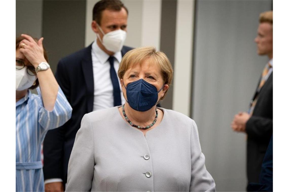 Laschet und Söder betonen Geschlossenheit bei Wahlprogramm Auch Bundeskanzlerin Angela Merkel hat an der CDU/CSU-Präsidiumssitzung teilgenommen. Foto: Kay Nietfeld/dpa