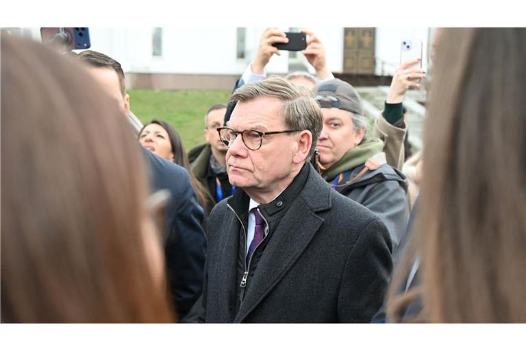 Auch der deutsche Außenminister Johann Wadephul ist in die Ukraine gereist.