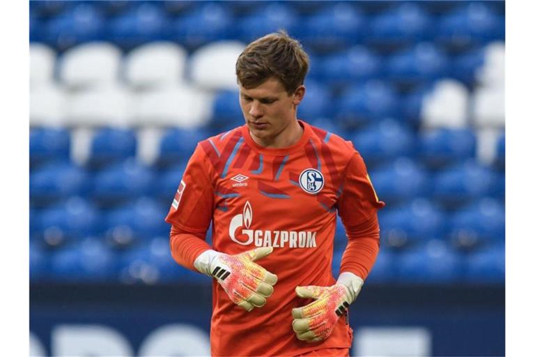 Auch der ins Tor zurückgekehrte Alexander Nübel konnte die Schalker Heimniederlage nicht verhindern. Foto: Bernd Thissen/dpa-Pool/dpa