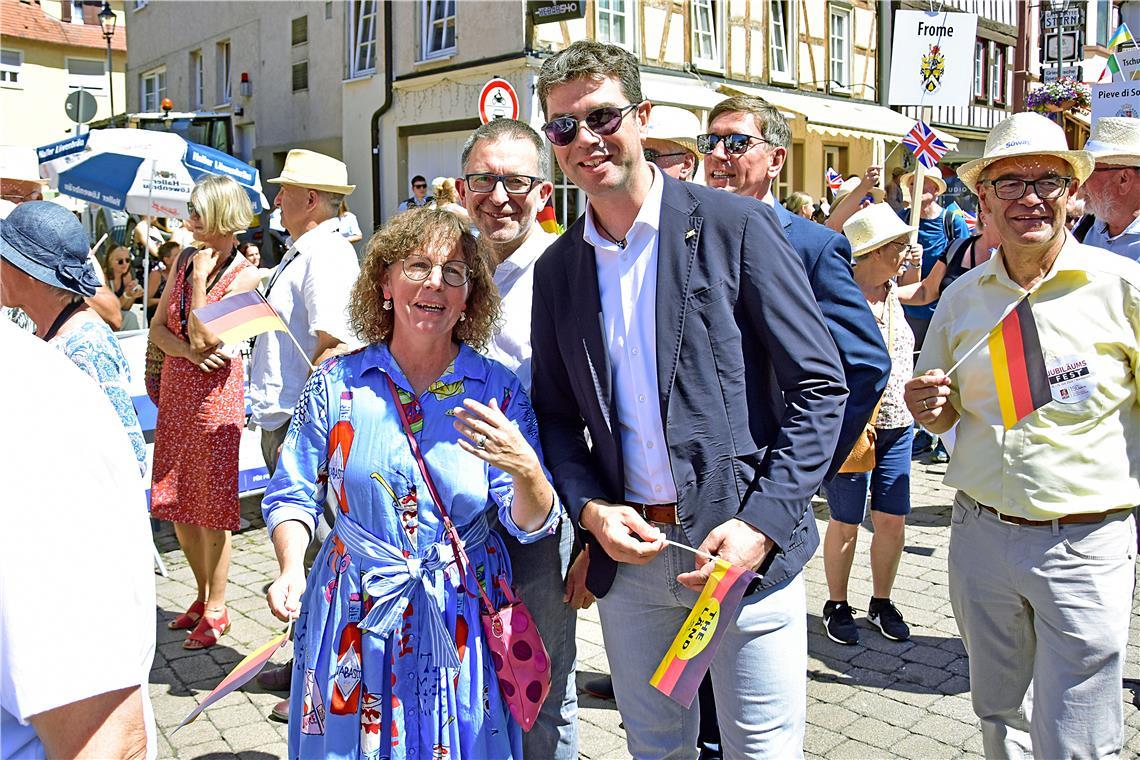 Auch der Landtag ist vertreten. Feier zu 60 Jahre Städtepartnerschaft Murrhardt ...
