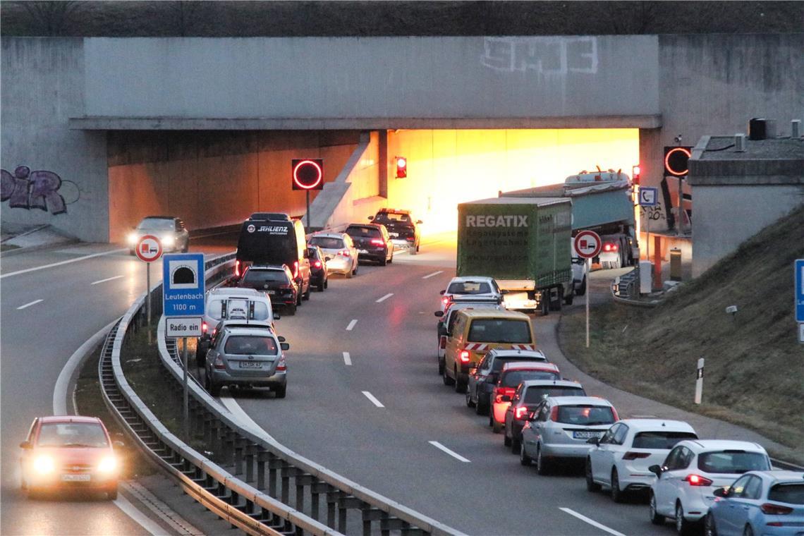 Auch der Leutenbachtunnel wird nachts wegen Reinigungs- und Wartungsarbeiten gesperrt. Archivfoto: 7aktuell/Kevin Lermer