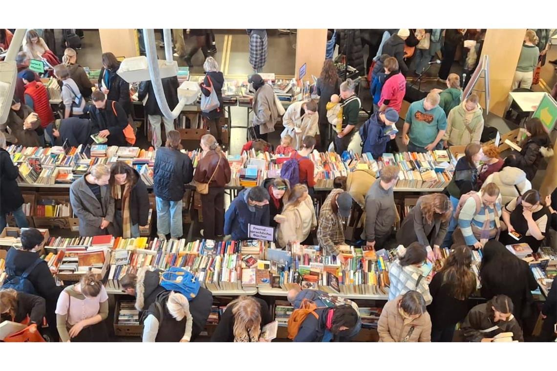 Auch die 6. Bücherbörse im StadtPalais in Stuttgart ist gut besucht.
