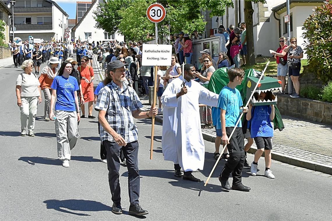 Auch die Kirche nahm mit einer Gruppe am Festumzug teil. Der große Festzug die H...