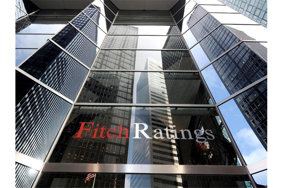 Fitch stuft Russland weiter ab Auch die Ratingagentur Fitch senkt Russlands Bonitätsnote weiter. Foto: Justin Lane/EPA FILE/dpa