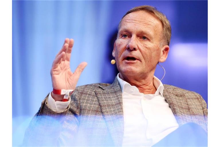 Auch Hans-Joachim Watzke wehrte sich gegen die Kritik von Uli Hoeneß. Foto: Roland Weihrauch/dpa