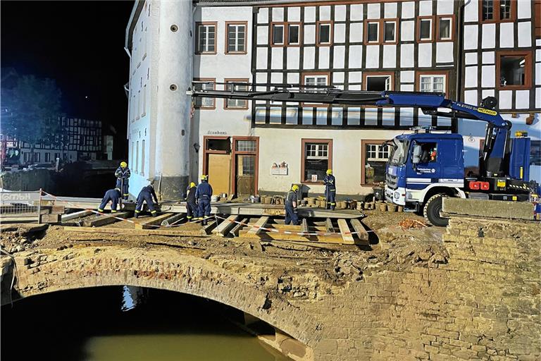 Auch im Brückenbau ist das THW nach der Flutkatastrophe federführend aktiv. Foto: THW