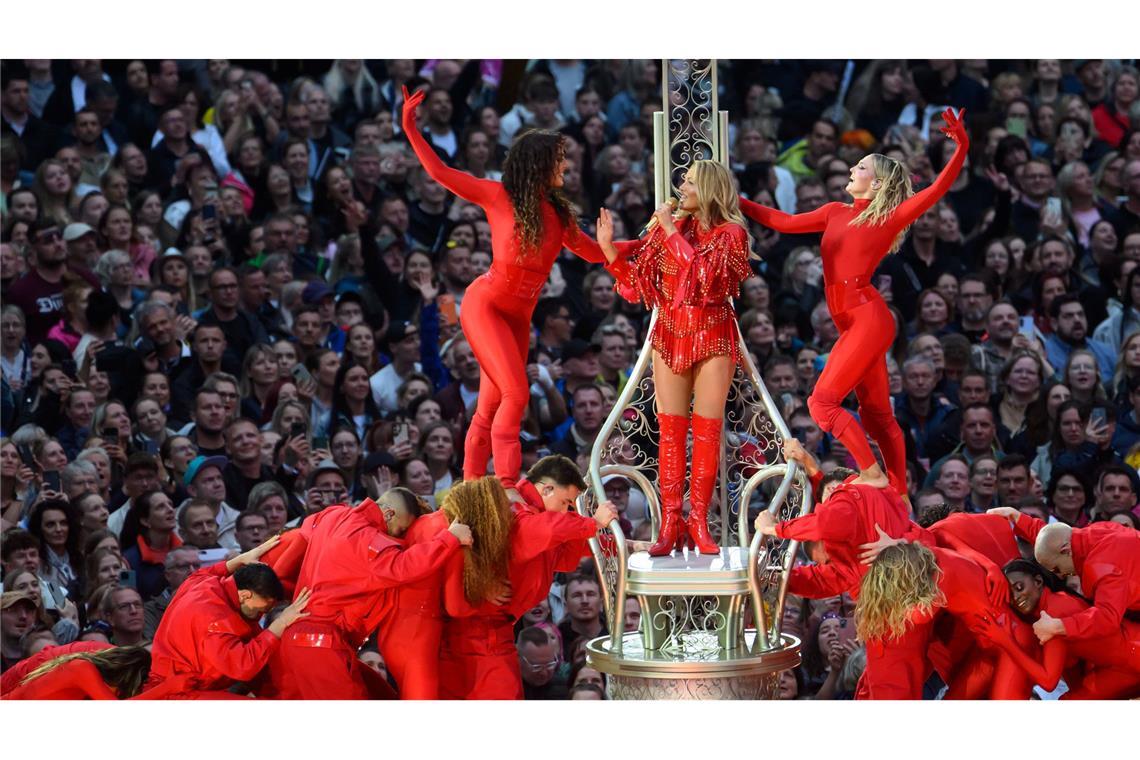 Auch in Amsterdam sollte Helene Fischer vor Zehntausenden Fans auftreten – keine zwei Wochen vor dem Konzert wurde der Ort nun aber verlegt. (Archivbild)
