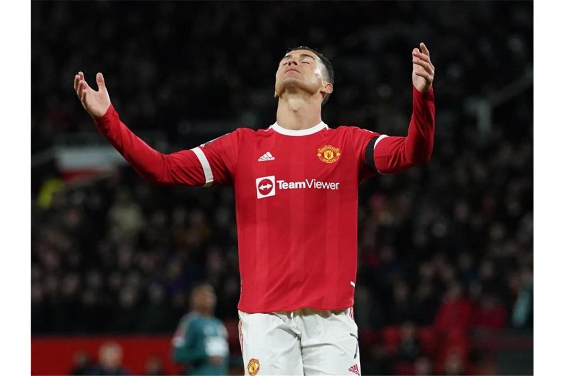Man United scheitert im Elfmeter-Krimi Auch Manchester Uniteds Superstar Cristiano Ronaldo scheiterte vom Elfmeterpunkt. Foto: Martin Rickett/PA Wire/dpa